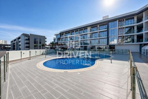Studio Apartment in Dubai Studio City, UAE No. 198859 6