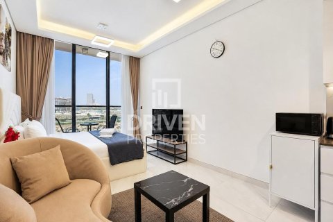 Studio Apartment in Dubai Studio City, UAE No. 198859 16