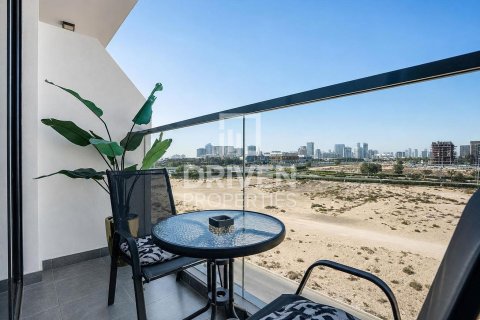 Studio Apartment in Dubai Studio City, UAE No. 198859 3