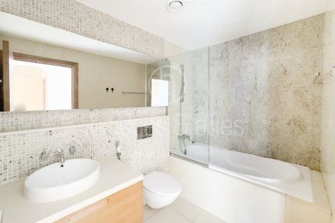 2 غرف نوم شقة  رقم 131620 16