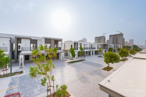 3 bedrooms Villa  No. 131621 2