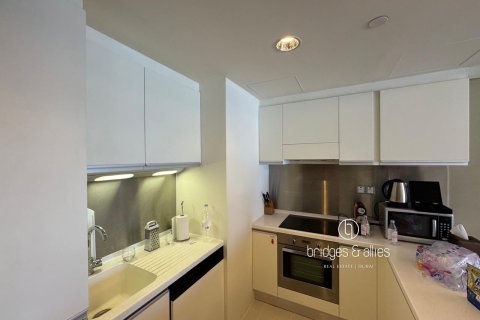 Квартира с 1 спальней  №131625 14