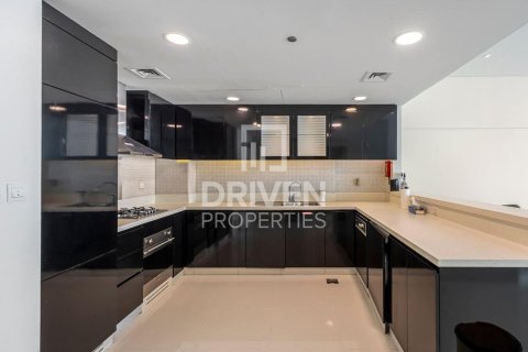 Квартира с 3 спальнями  №120755 16