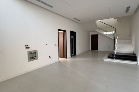 6 bedrooms Villa in Ras Al Khaimah, UAE No. 184141 11
