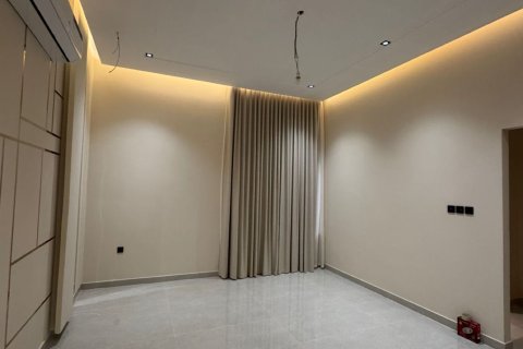 6 bedrooms Villa in Ras Al Khaimah, UAE No. 184141 7