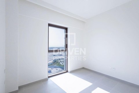 2 bedrooms Apartment in Creek Beach, UAE No. 192639 6
