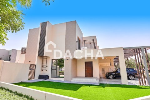4 غرف نوم فيلا في EMAAR South, الإمارات العربية المتحدة رقم 163544