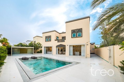 Villa de 3 dormitorios en Regional, UAE No. 188000