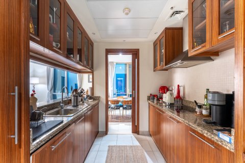 Квартира с 1 спальней в AURORA TOWER, Дубай Марина, ОАЭ №147276 9