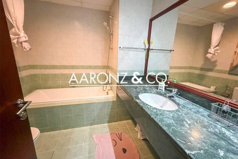 2 غرف نوم شقة في Emirates Crown, الإمارات العربية المتحدة رقم 146607 21