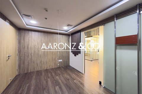 102مربع، مكتب في Sheikh Zayed Road, الإمارات العربية المتحدة رقم 146606 10
