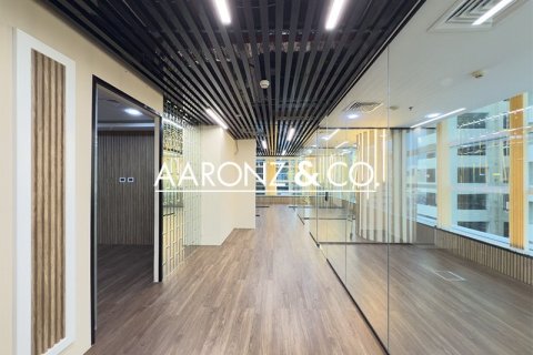 102مربع، مكتب في Sheikh Zayed Road, الإمارات العربية المتحدة رقم 146606 8