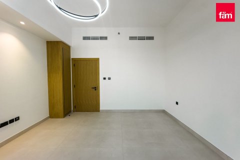 Квартира с 3 спальнями №120330 14