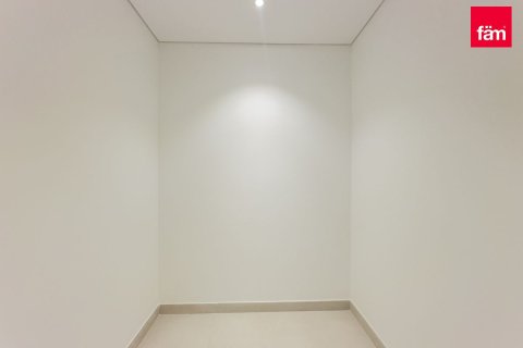 Квартира с 3 спальнями №120330 23