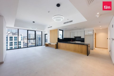 Квартира с 3 спальнями №120328 2