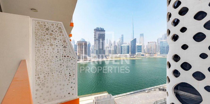 Studio Apartment in Business Bay, UAE No. 190771