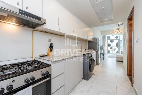 Studio Apartment in Business Bay, UAE No. 190771 7