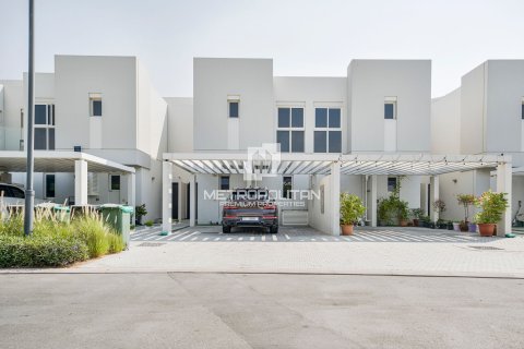 Townhouse de 3 dormitorios en Arabella Townhouses, UAE No. 61998 29