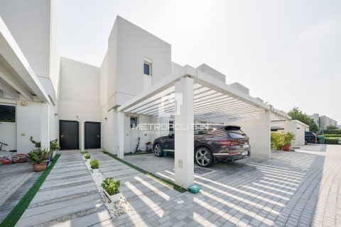 Townhouse de 3 dormitorios en Arabella Townhouses, UAE No. 61998 30