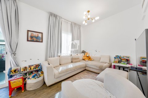 Townhouse de 3 dormitorios en Arabella Townhouses, UAE No. 61998 4