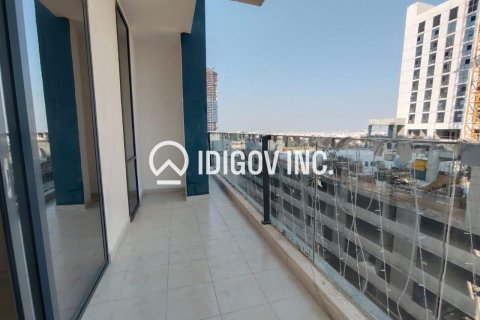 Apartment de 2 dormitorios en EMAAR Beachfront, UAE No. 184829 10