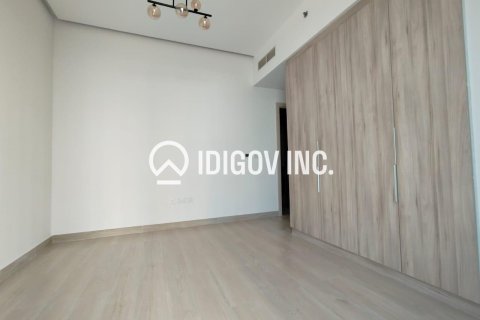 Apartment de 2 dormitorios en EMAAR Beachfront, UAE No. 184829 3