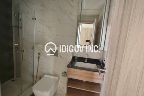 Apartment de 2 dormitorios en EMAAR Beachfront, UAE No. 184829 15