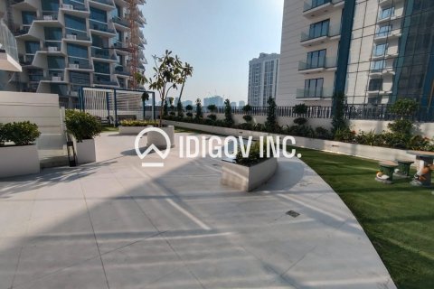Apartment de 2 dormitorios en EMAAR Beachfront, UAE No. 184829 12