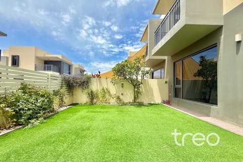 Townhouse de 3 dormitorios en Dubai Hills Estate, UAE No. 174032 3