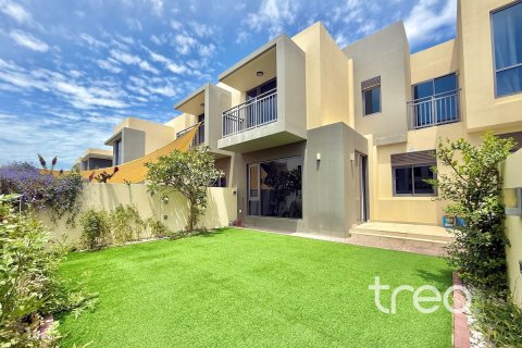 Townhouse de 3 dormitorios en Dubai Hills Estate, UAE No. 174032