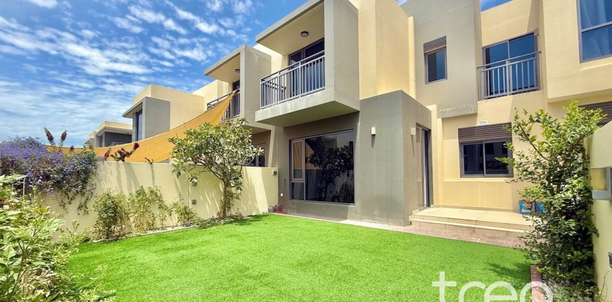 Townhouse de 3 dormitorios en Dubai Hills Estate, UAE No. 174032