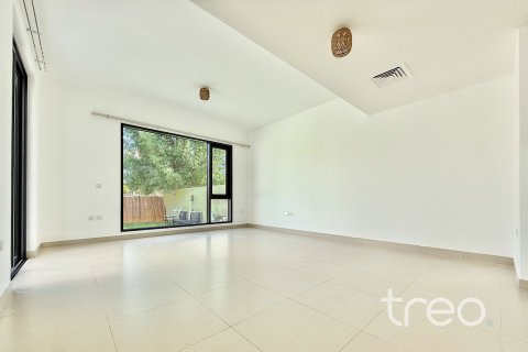 Townhouse de 3 dormitorios en Dubai Hills Estate, UAE No. 174027 3