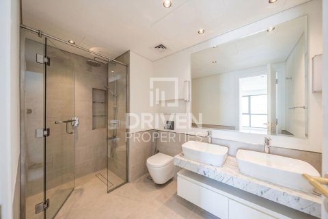 Apartment de 2 dormitorios en Umm Suqeim 3, UAE No. 191659 12