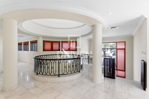 6 bedrooms Villa in Signature Villas, UAE No. 191661 14