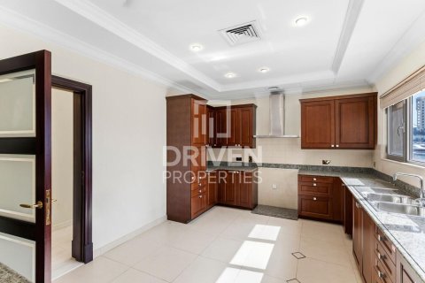 6 bedrooms Villa in Signature Villas, UAE No. 191661 19
