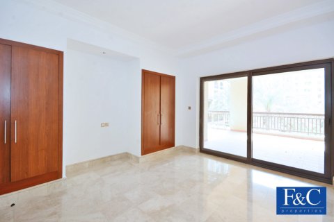 2 bedrooms Apartment in The Fairmont Palm Residence North, UAE No. 94902 21