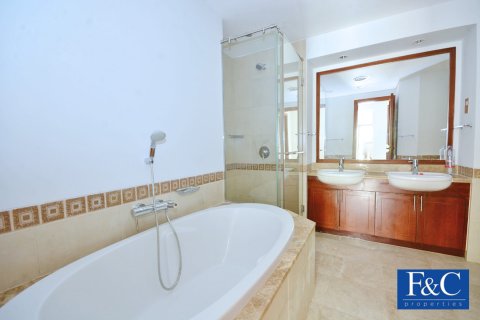 2 bedrooms Apartment in The Fairmont Palm Residence North, UAE No. 94902 4