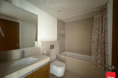 3 bedrooms Apartment in Dubai, UAE No. 165305 6