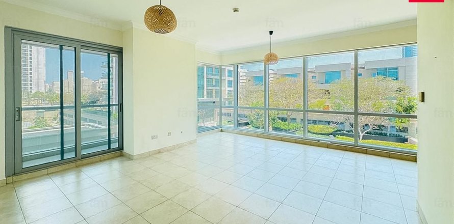 Квартира с 2 спальнями в The Views, ОАЭ №146375