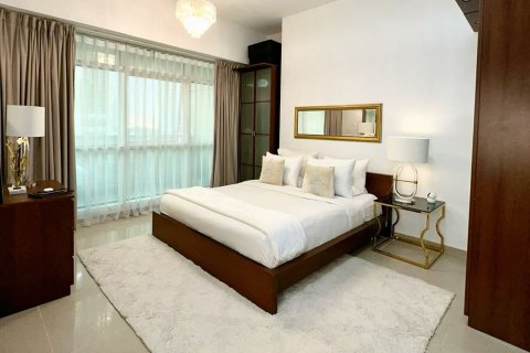 1 bedroom Apartment in Jumeirah Islands, UAE No. 199857 11