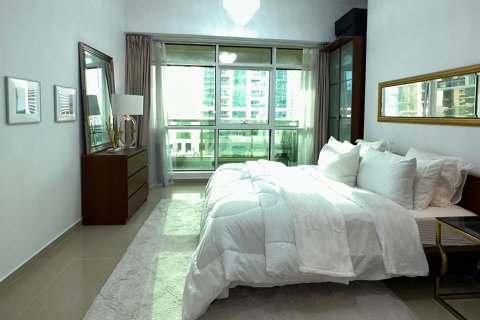 1 bedroom Apartment in Jumeirah Islands, UAE No. 199857 12