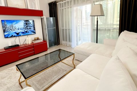 1 bedroom Apartment in Jumeirah Islands, UAE No. 199857 9