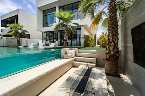 Villa de 4 dormitorios en Dubai, UAE No. 199856 22