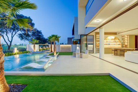 Villa de 4 dormitorios en Dubai, UAE No. 199856 12