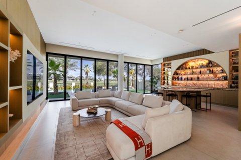 Villa de 4 dormitorios en Dubai, UAE No. 199856 8