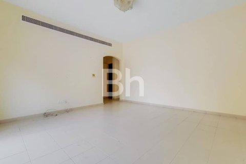 Villa de 4 dormitorios  No. 114529 6