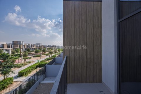 4 bedrooms Townhouse in Mudon, UAE No. 187646