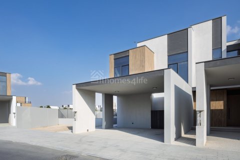 4 bedrooms Townhouse in Mudon, UAE No. 187646 15