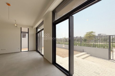 4 bedrooms Townhouse in Mudon, UAE No. 187641 17