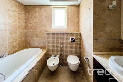 Villa de 4 dormitorios en Legacy, UAE No. 198701 5